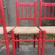 Set de chaises de campagne vintage en bois laqué rouge