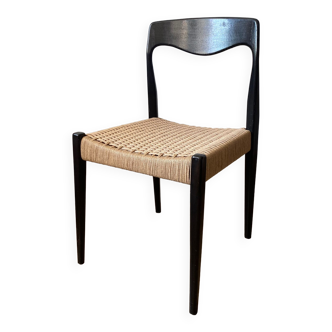 Scandinavian roped chair
