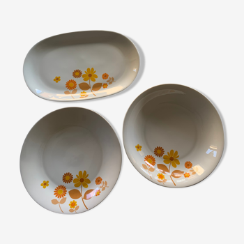 Set of three courses Berry high porcelain