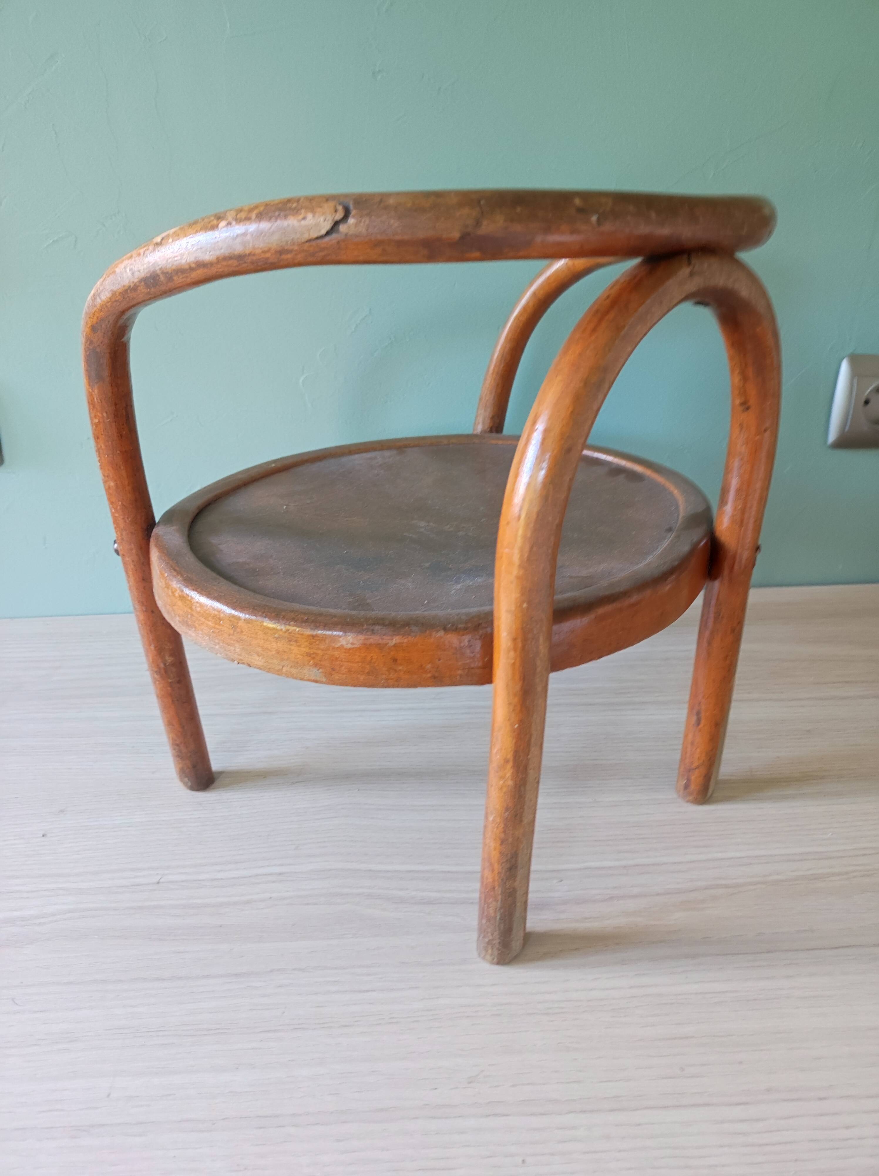 Armchair child curved wood art deco style