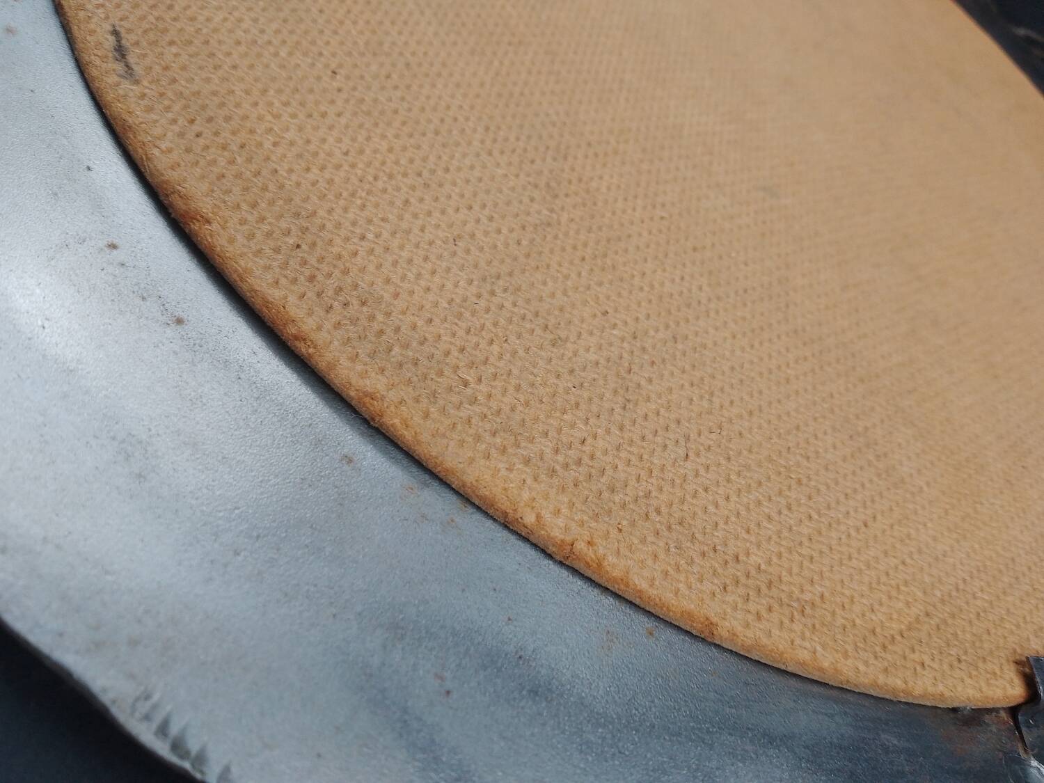 Beautiful brutalist round iron mirror in the RYCKAERT style ATELIER MAROLLES JEAN TOU