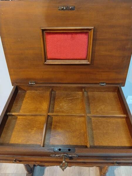 Sewing table / work table St Louis Philippe early 20th century