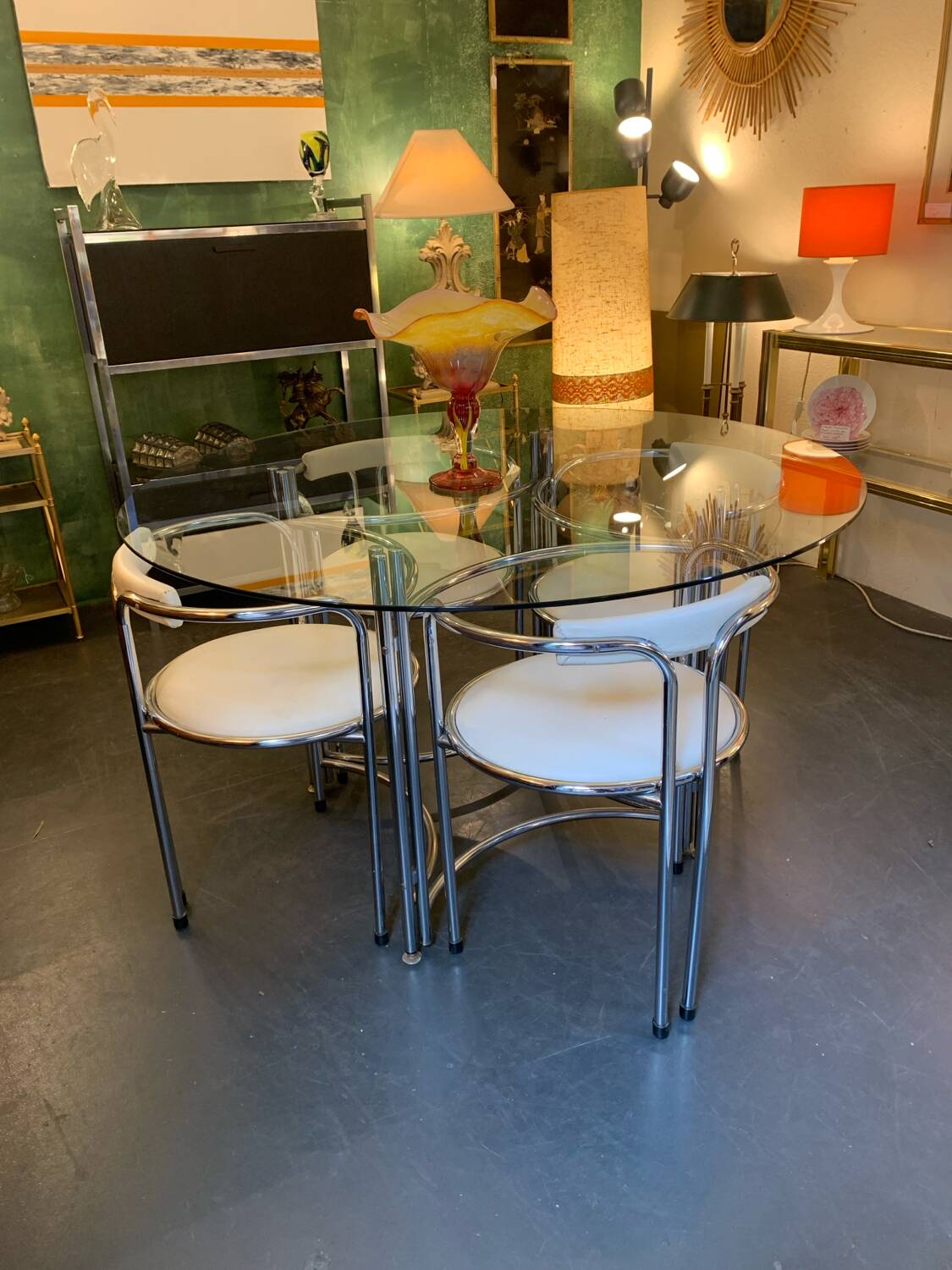 Ensemble table et chaises chrome et verre