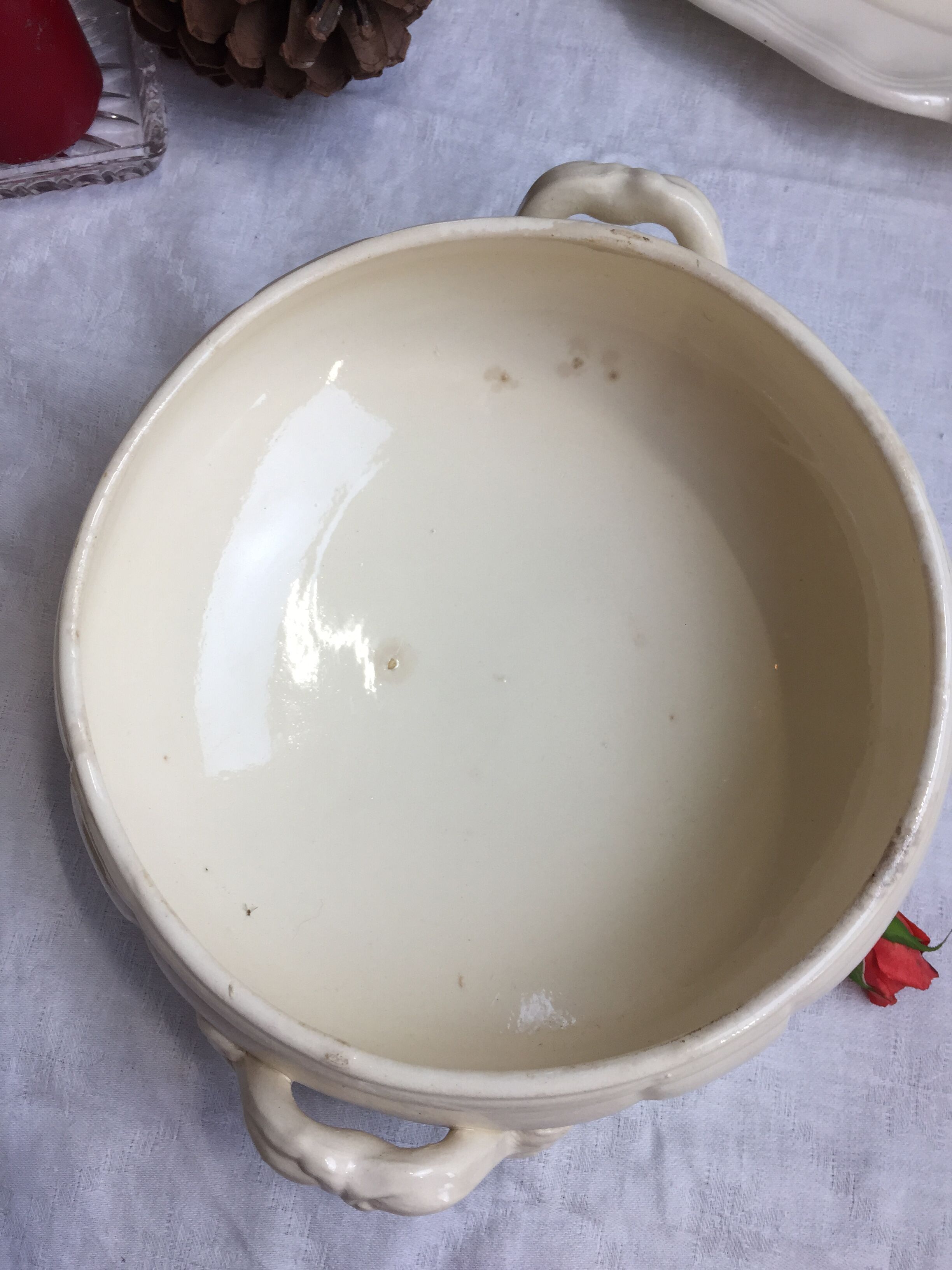 Soupière or vegetable color Ivory made in France Digoin Sarreguemines, 1920s