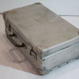 Metal case