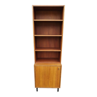 Vintage bookcase column