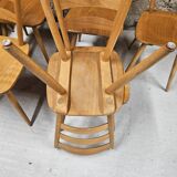 Lot of 8 country bistro chairs 1970