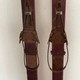 FORMER WOODEN SKI PAIR