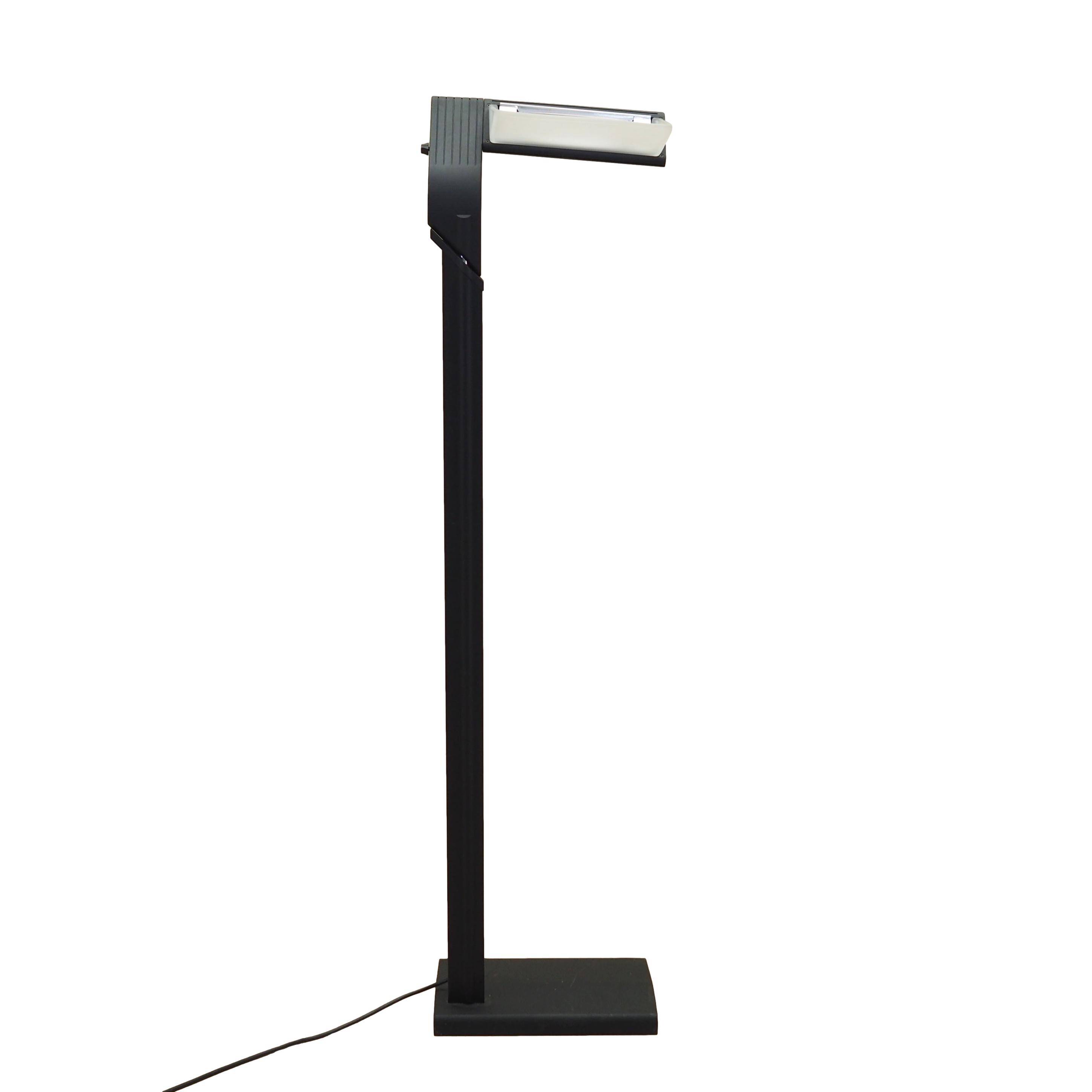 Floor lamp, Italian design, 1990s, production: Italy