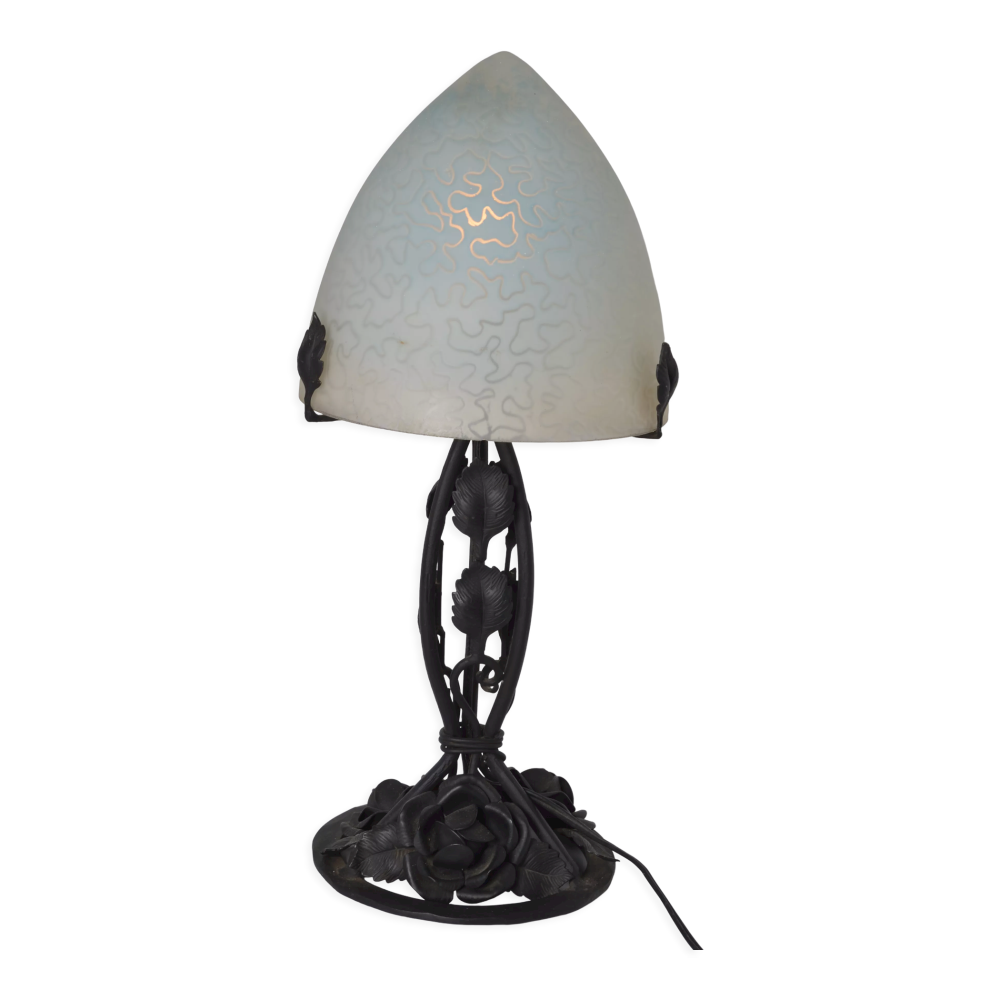 Art Nouveau shell lamp