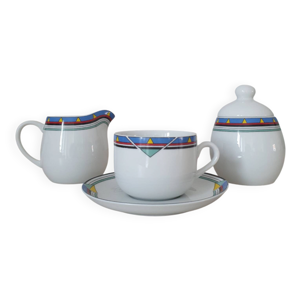 Set café style Memphis