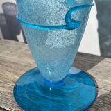 Vase conique en verre bullé bleu turquoise