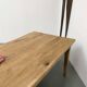 Grande table de salle à manger en chêne massif, au format XXL.