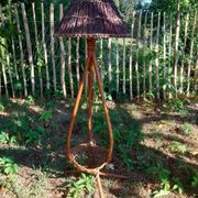 Lampadaire en rotin années 60