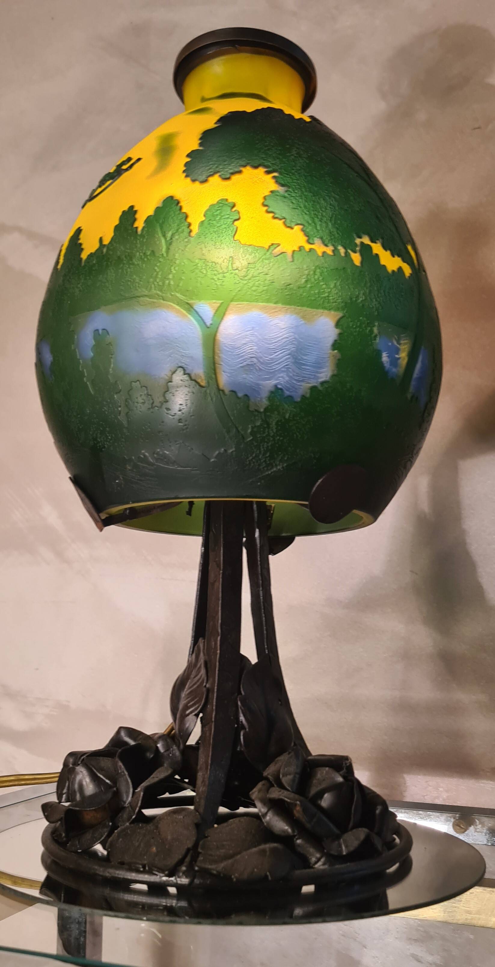 Wrought iron lamp with superb Emile Galle art nouveau lampshade, acid-free in multi-layer