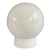 Applique ou plafonnier en porcelaine et verre blanc