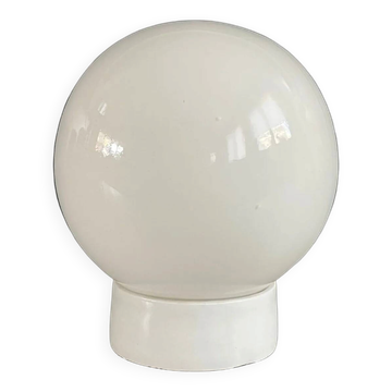 Wall light or ceiling light in porcelain and white glass