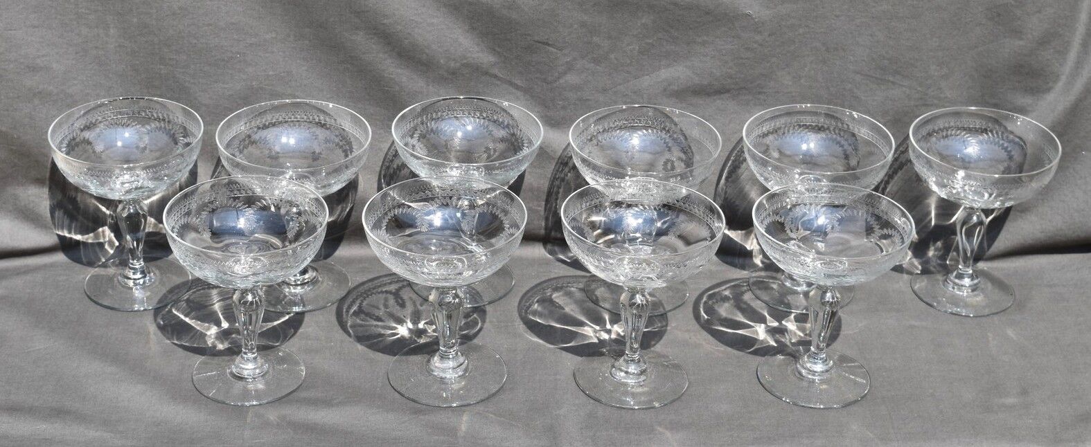 10 glasses of old champagne blown glass engraved Vierzon Thouvenin Portieux