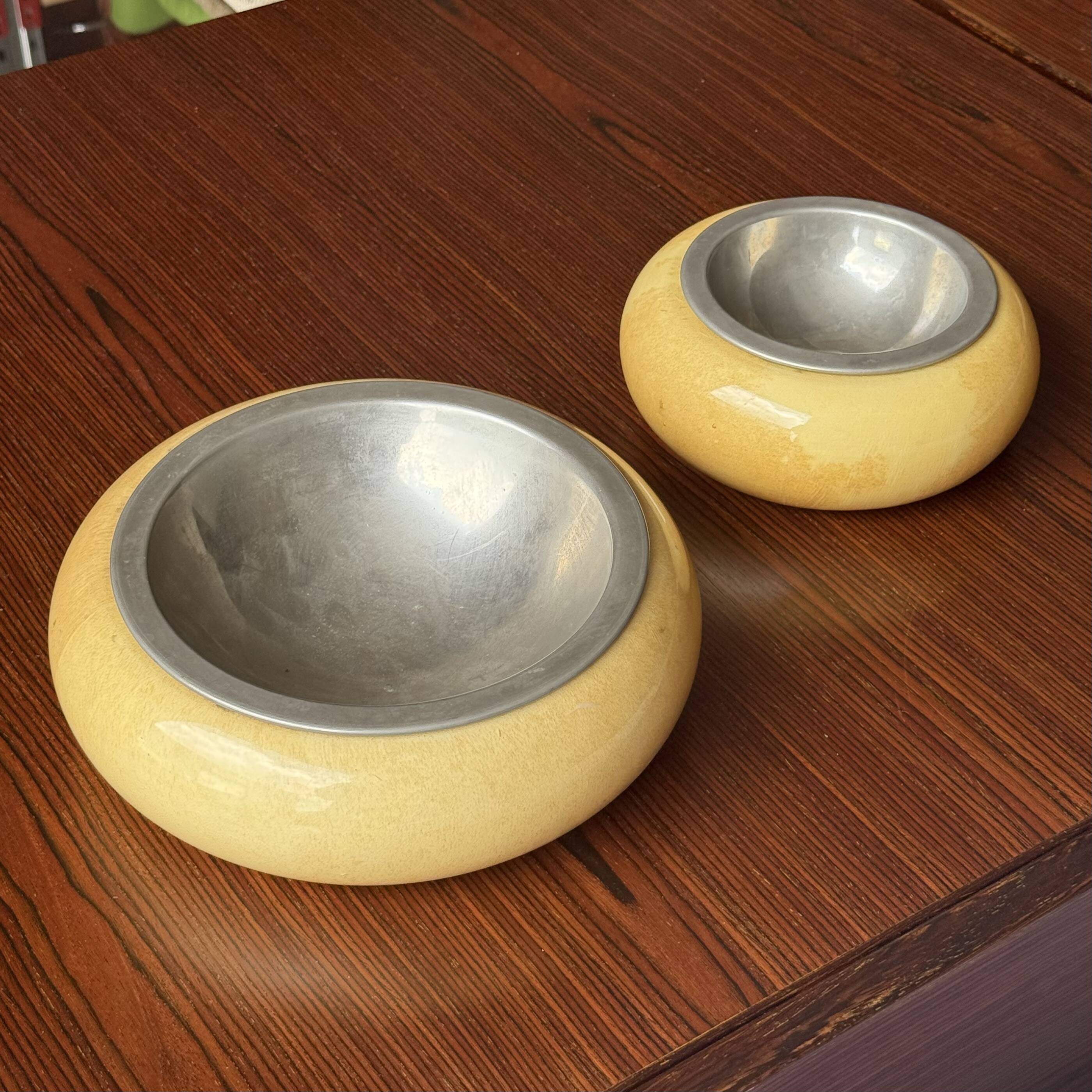 Set of two Aldo Tura bowls in goatskin and brass