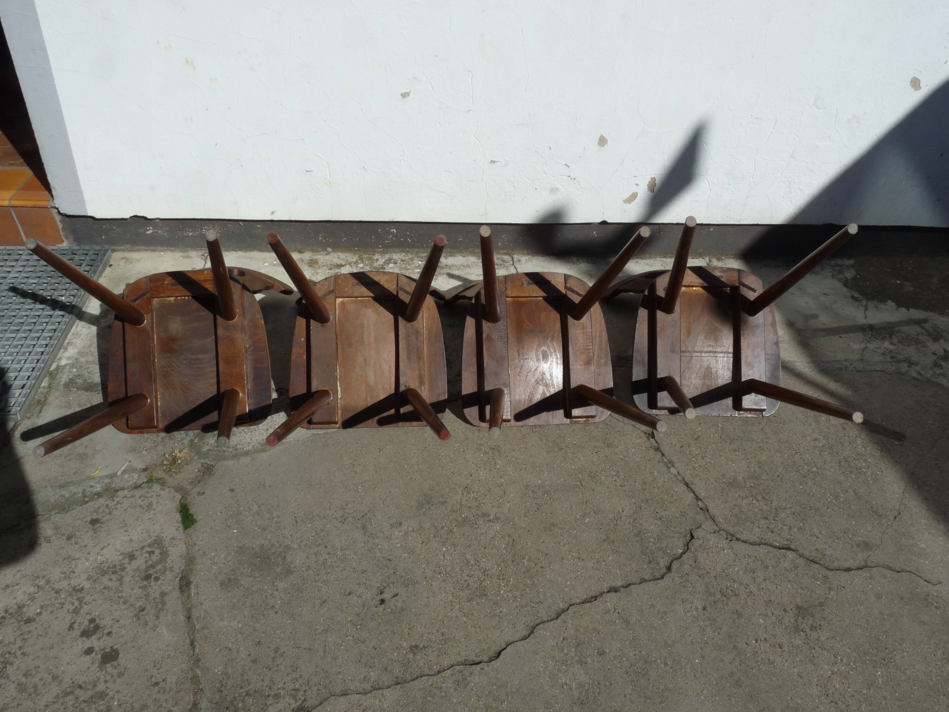 Lot of 4 wooden bistro chairs - 70s 80s 90s