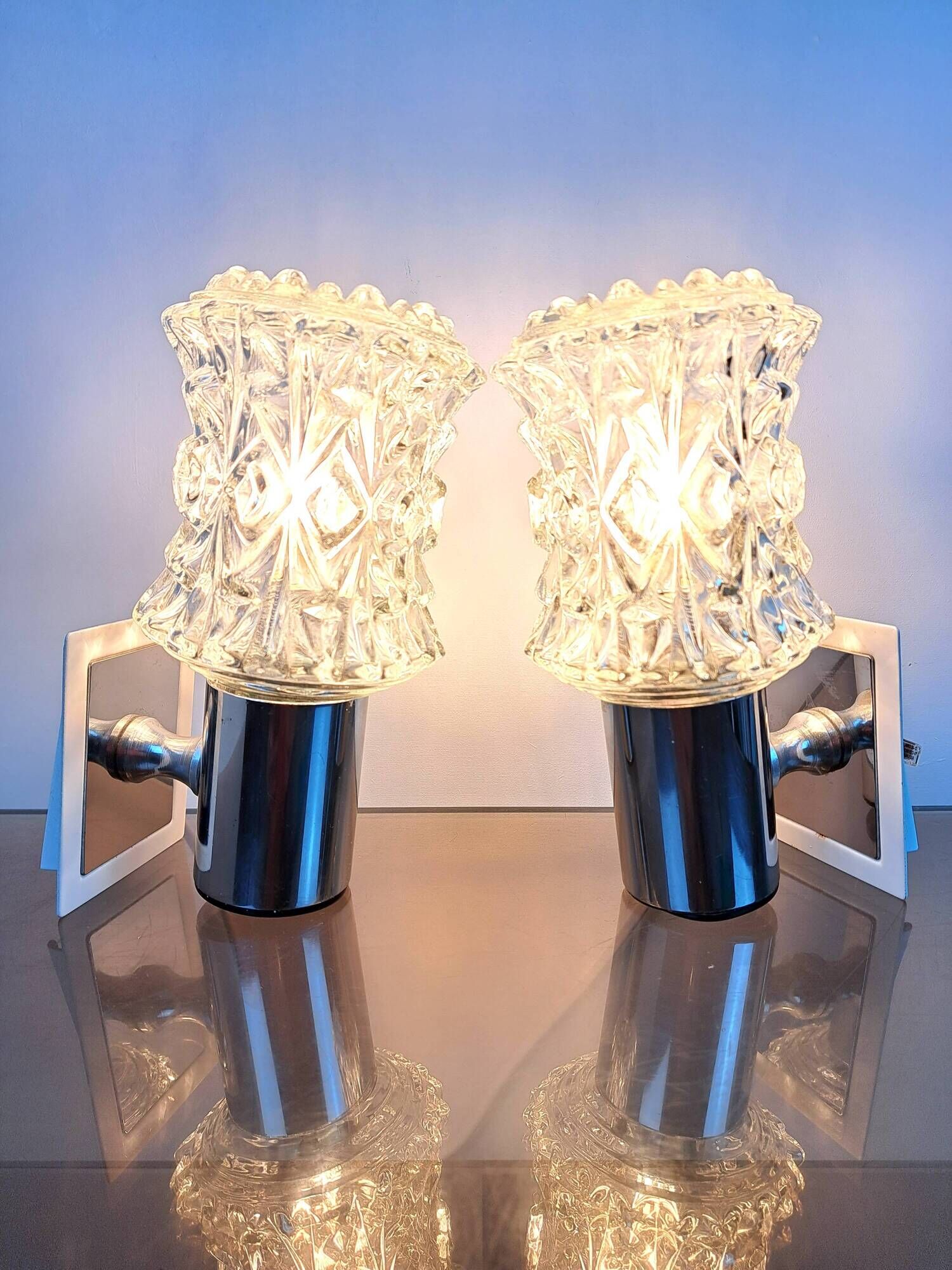 Pair of vintage 70s glass wall lamps by Targetti Sankey