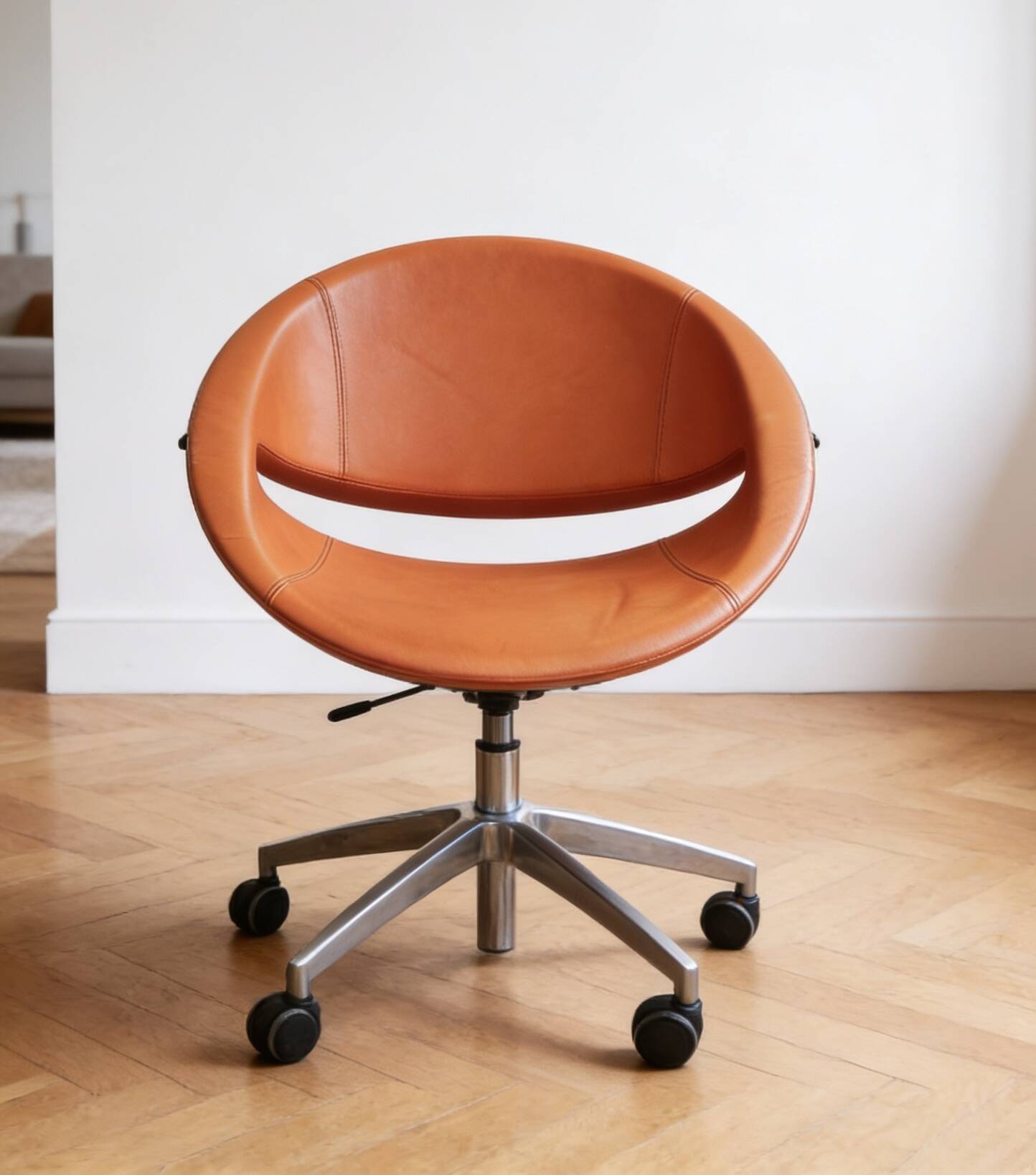 Set of 6 Mya office chairs, Aresline