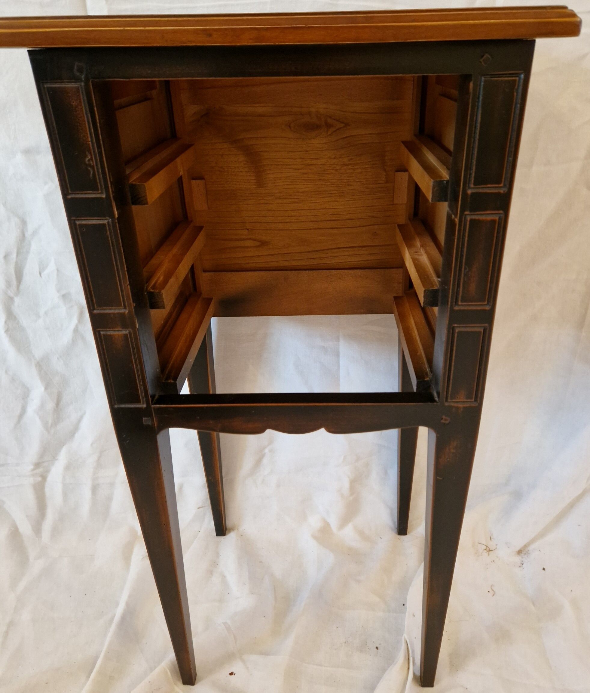 Meuble d’appoint Richelieu en bois – 3 tiroirs – finition bicolore