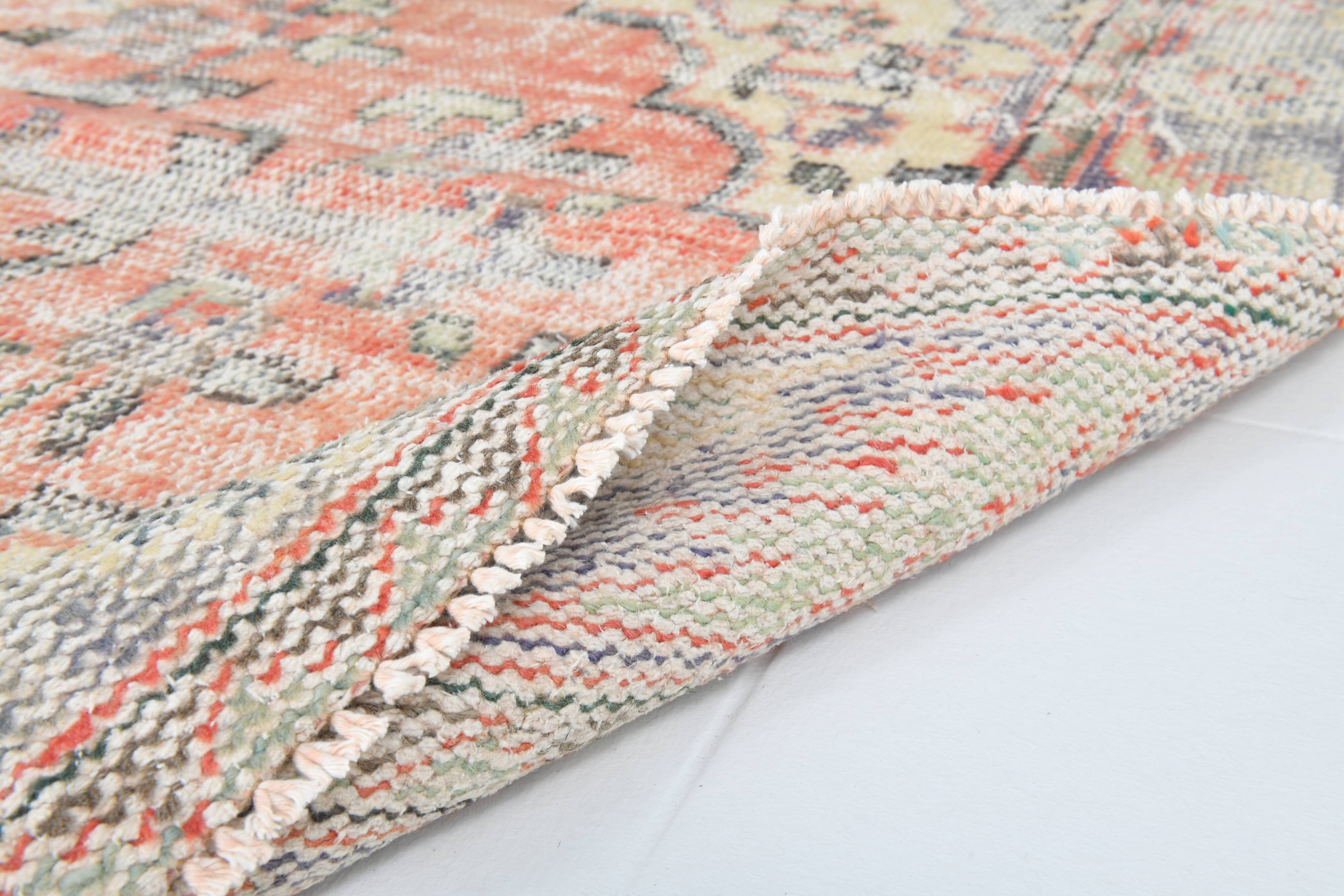 5x9 Pale Red & Green Turkish Vintage Rug, 165x267Cm