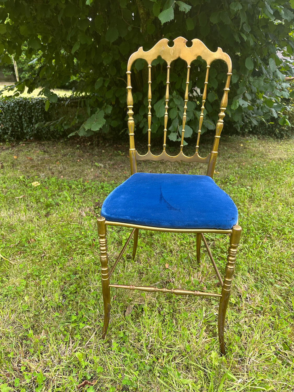 Brass chair charivari