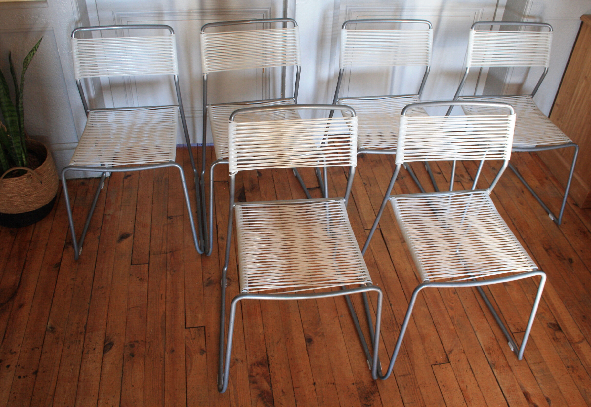 Set of 6 spaghetti chairs ikea