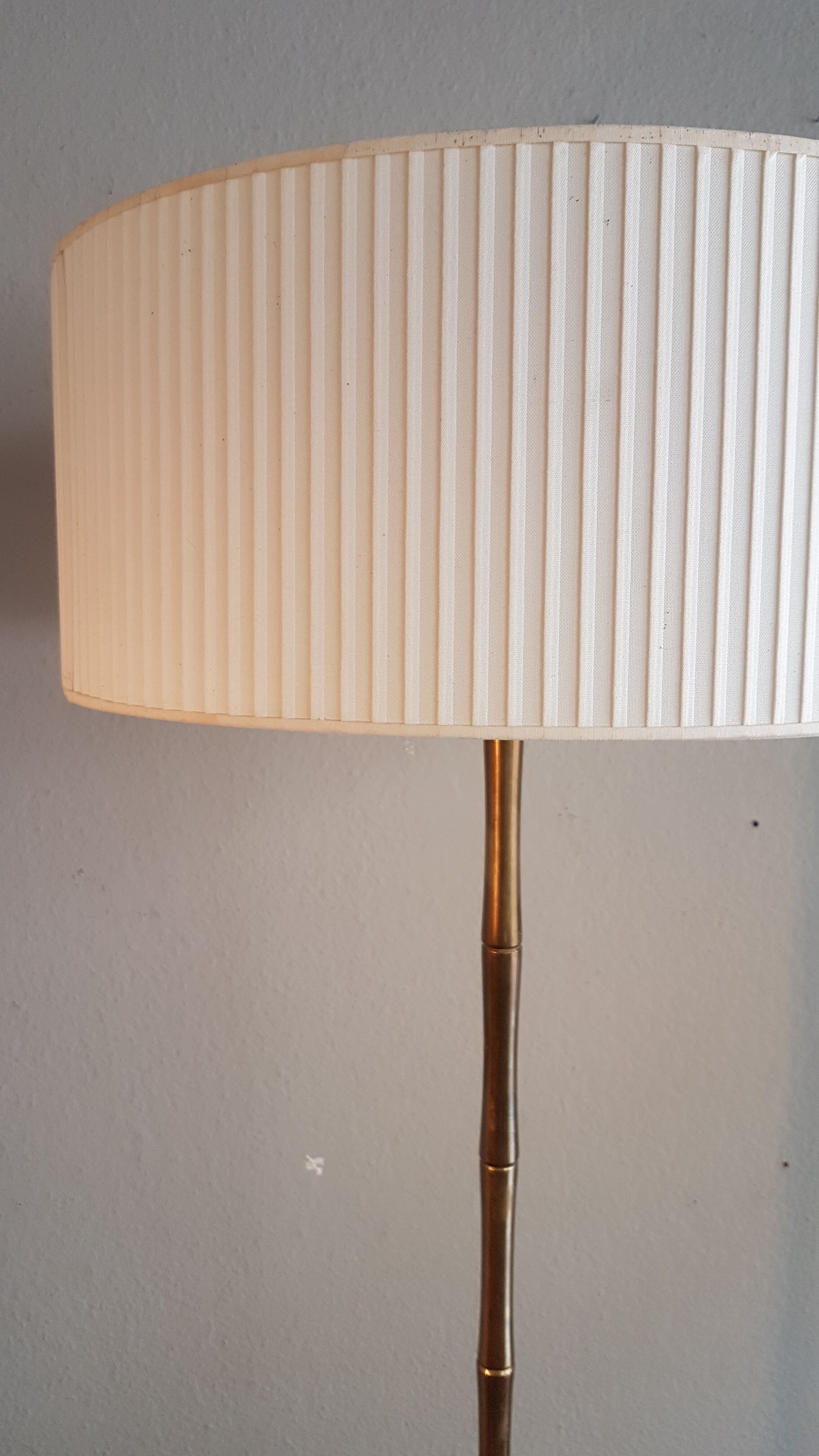 Brass bamboo lamppost