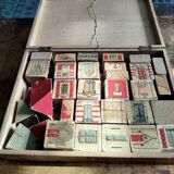 A box of “Splendid Blocks, cubes, construction”, old toy