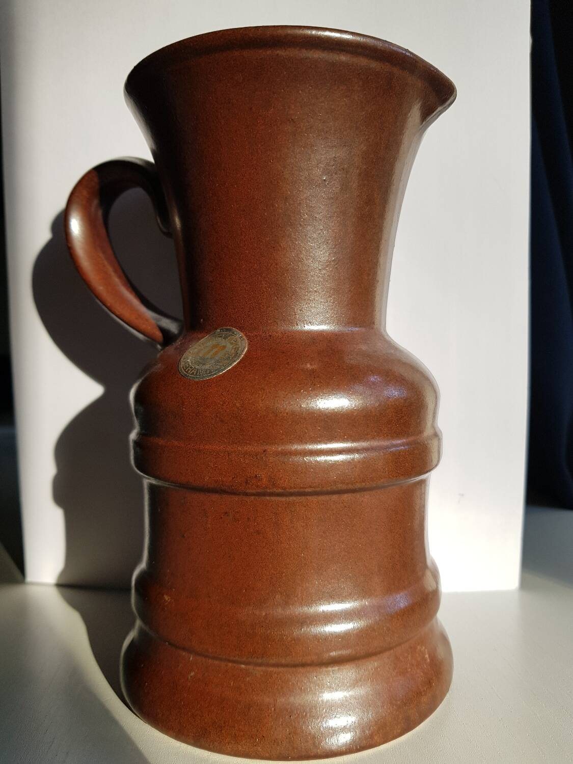 Vase en céramique numéroté brun du milieu du siècle d'Ueberlacken