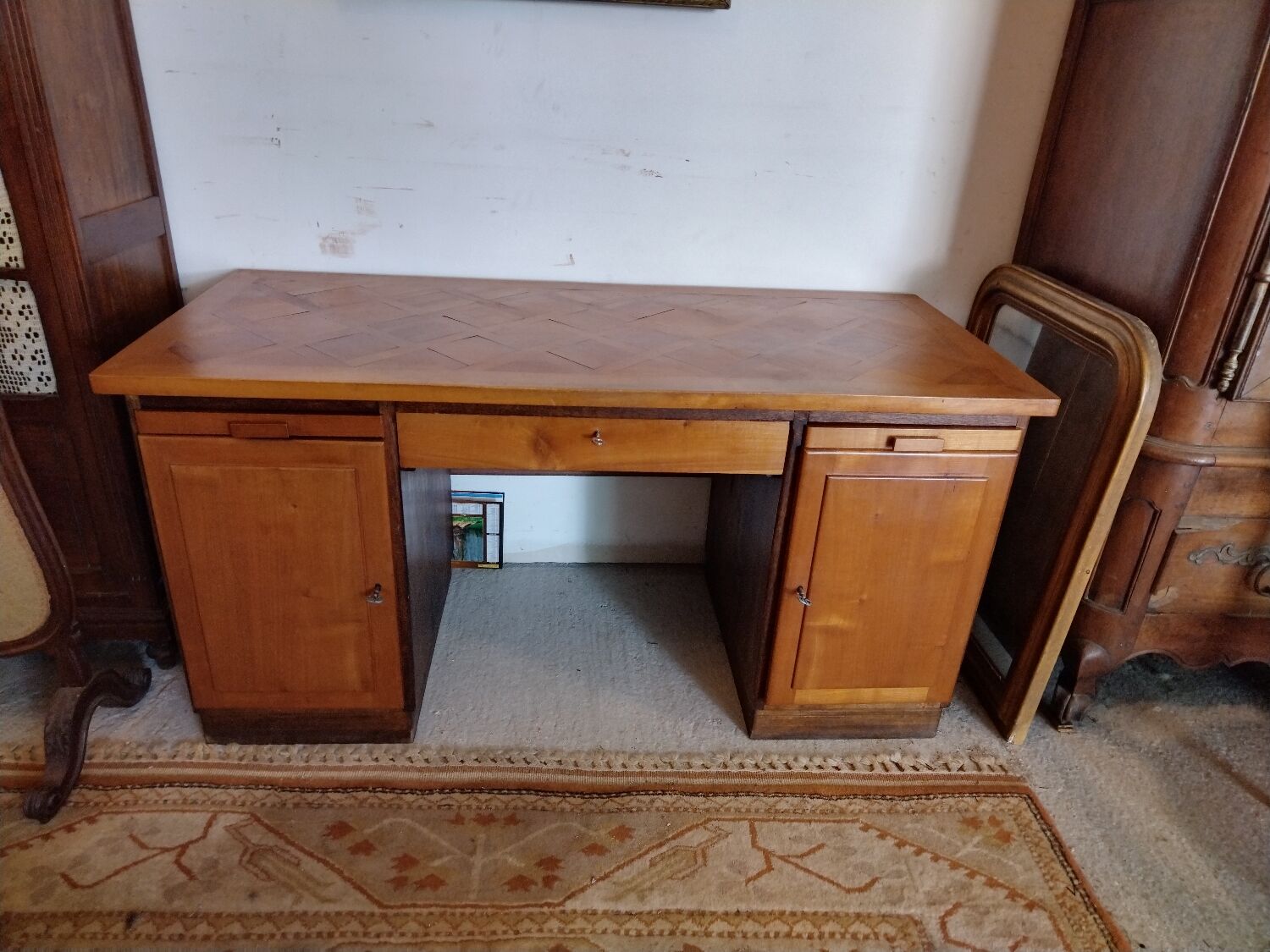 Art Deco functionalist office