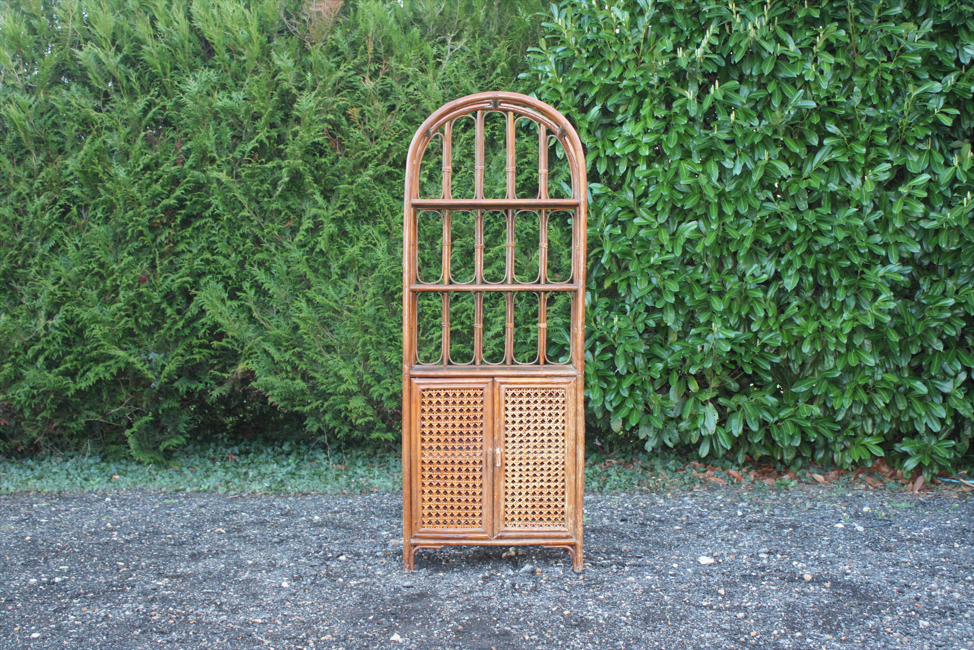 Rattan library