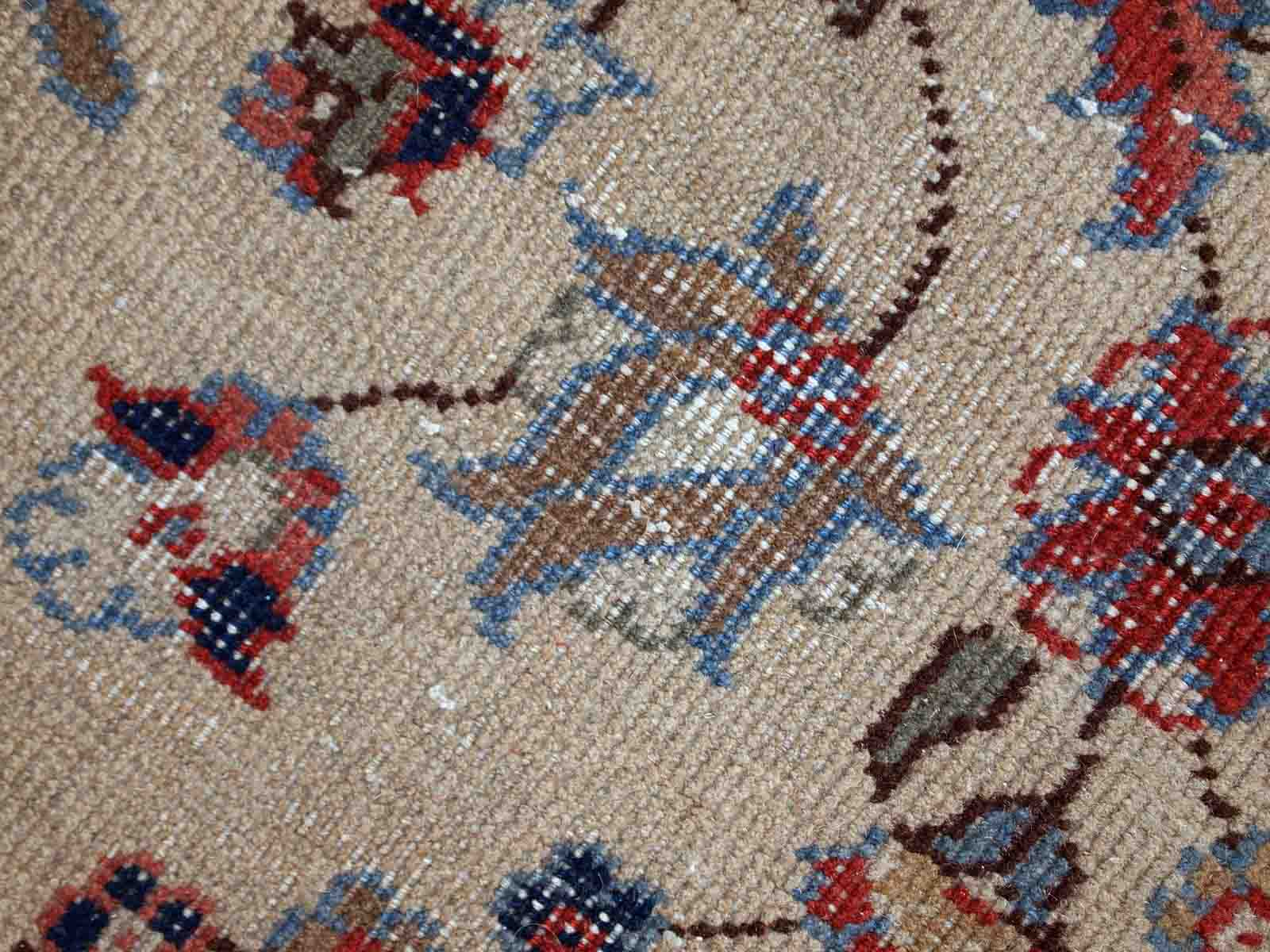Vintage Pakistani carpet Lahore handmade 77cm x 141cm 1950s, 1C391