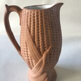 Pitcher corn cobs