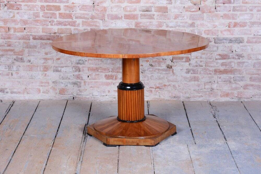 Biedermeier Dining Table in Cherry, 1930s