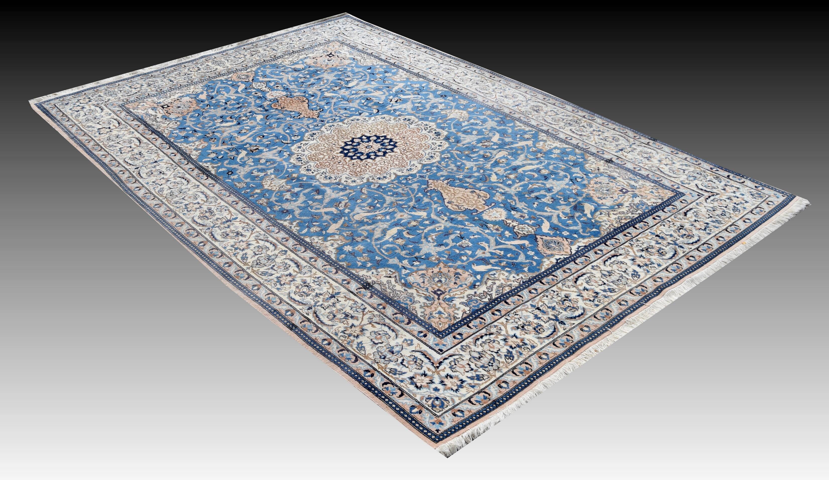 Tapis d'Orient Persan Iran Naïn laine et soie -3.20 X 210 Mètres