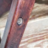 Tabouret ancien en bois massif tourné et sculpté