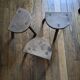 Lot de 3 tabourets tripodes en bois tourné
