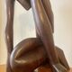 Sculpture en bois "Le penseur"