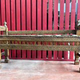 Afghanistan, un ancien porte jarres  en bois de cèdre, milieu 19éme. Porte-cruches