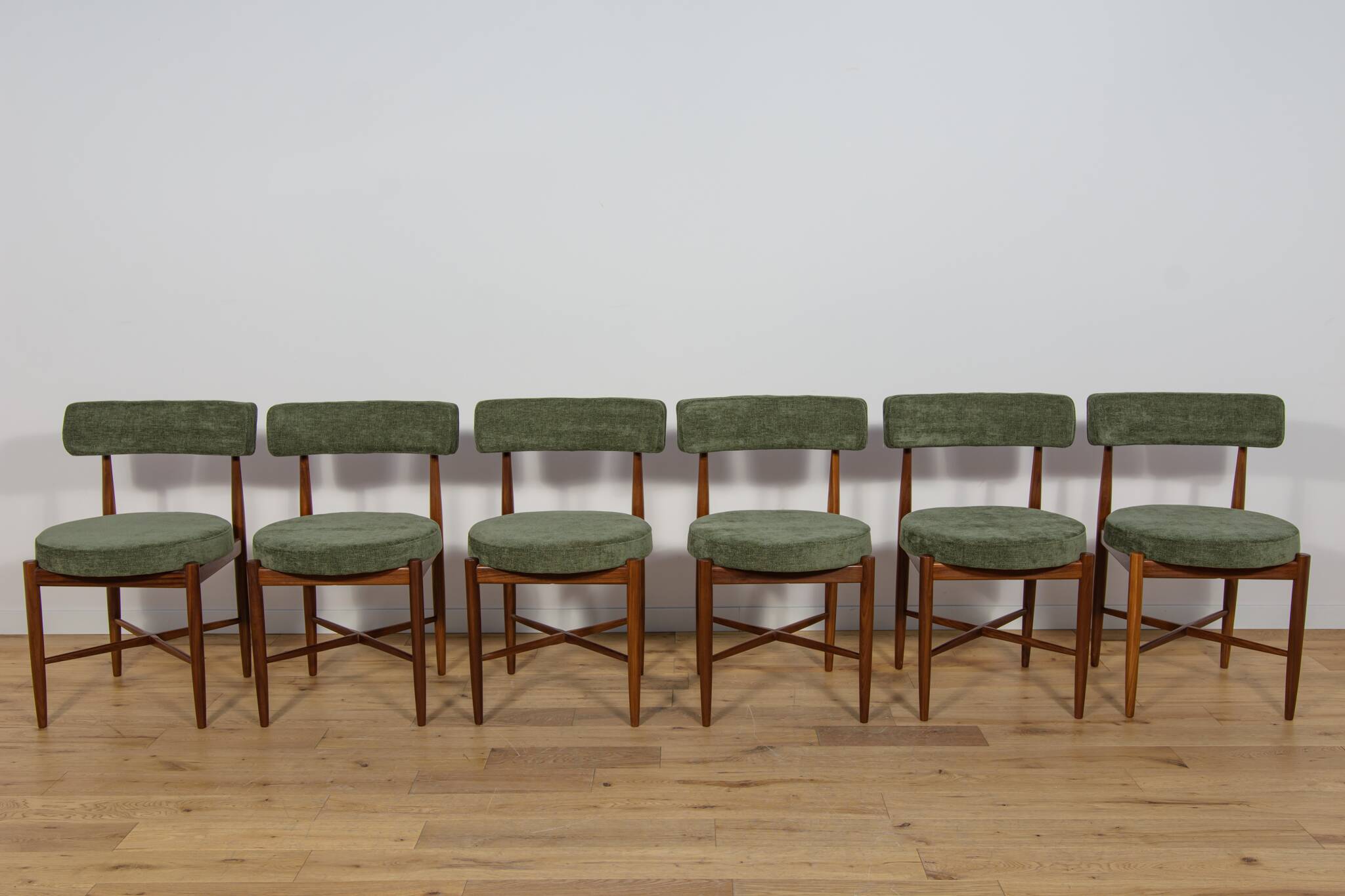 Chaises de salle à manger en teck du milieu du siècle par Ib Kofod Larsen pour G-Plan, années 1960, ensemble de