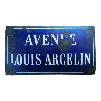 Ancienne plaque de rue émaillée bombée