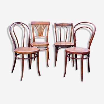 Lot 4 chaises bistrot début XXe