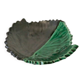 Two-tone ceramic leaf dish, green and black, signed, 1960.