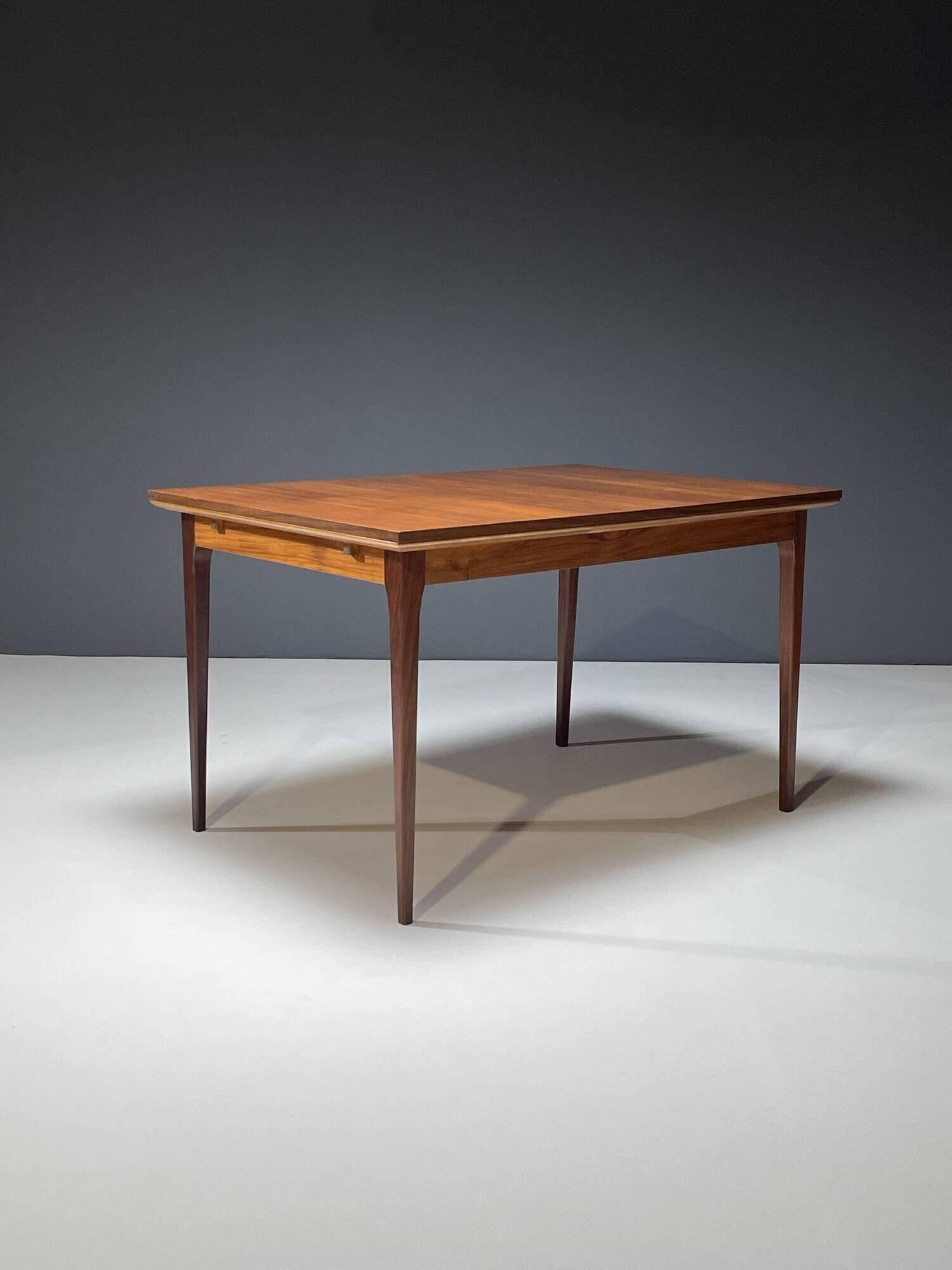 Table à l’italienne Bulke des années 1960