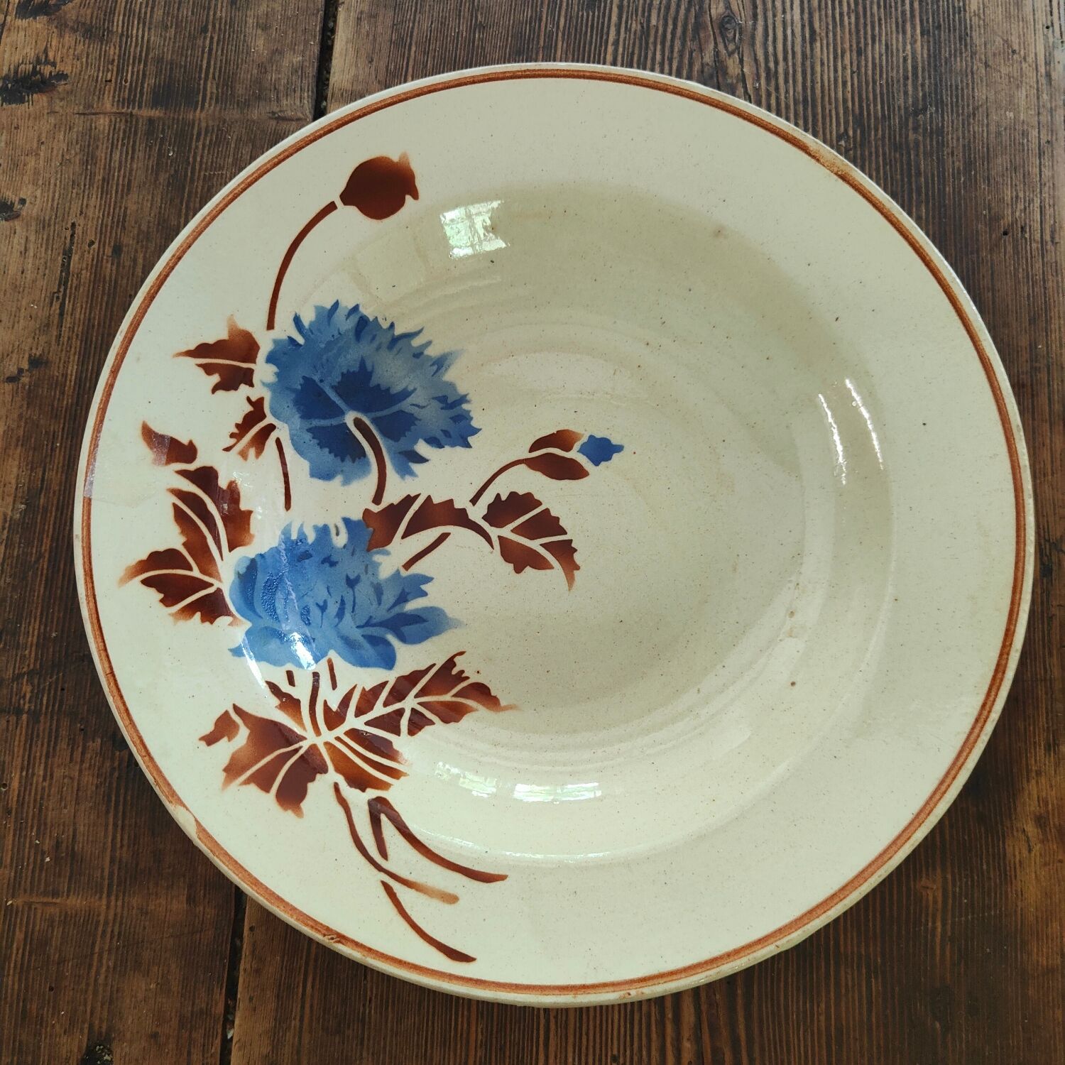 Creil Montereau hollow plates