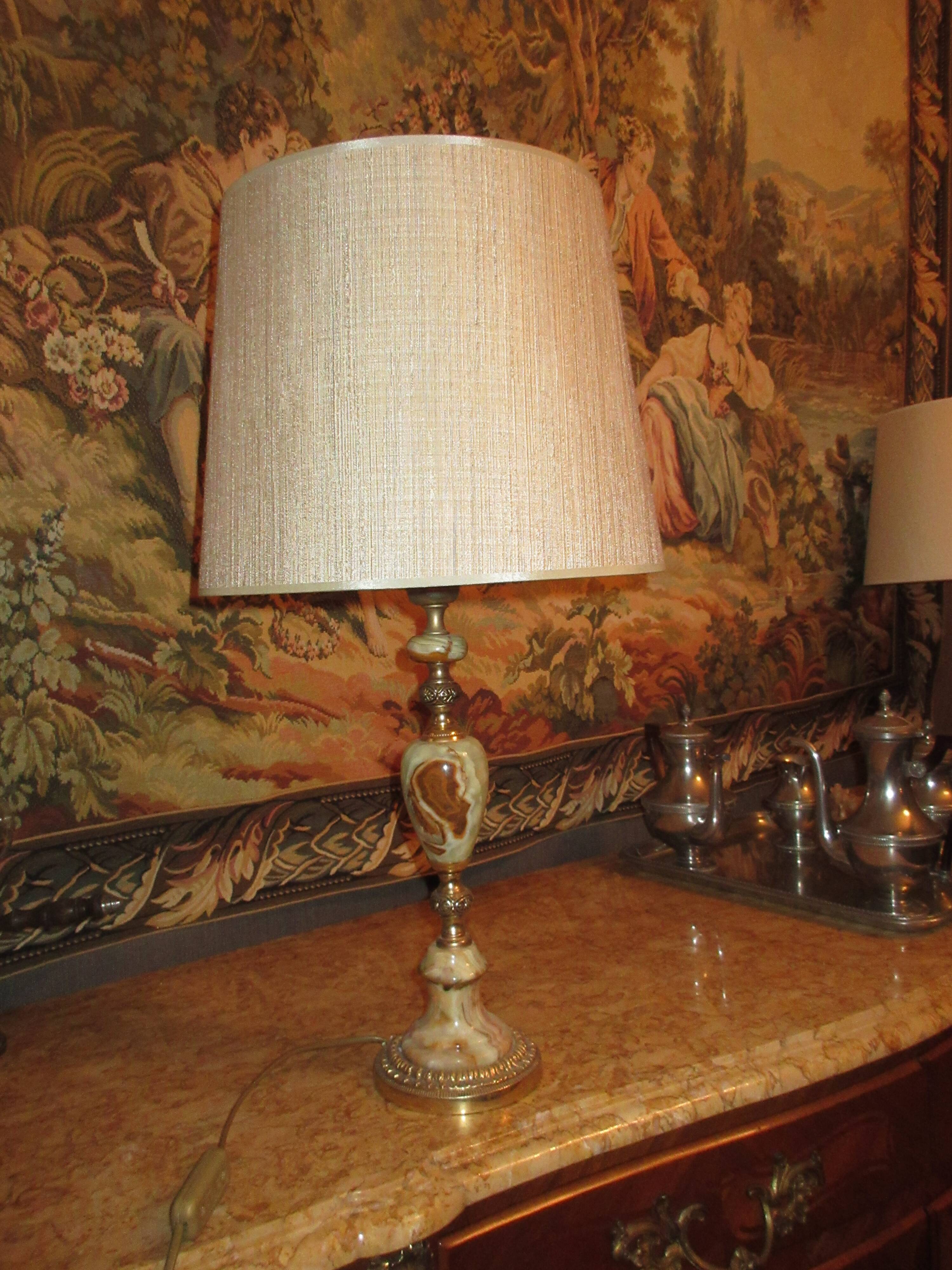 Very beautiful old onyx and bronze table lamp